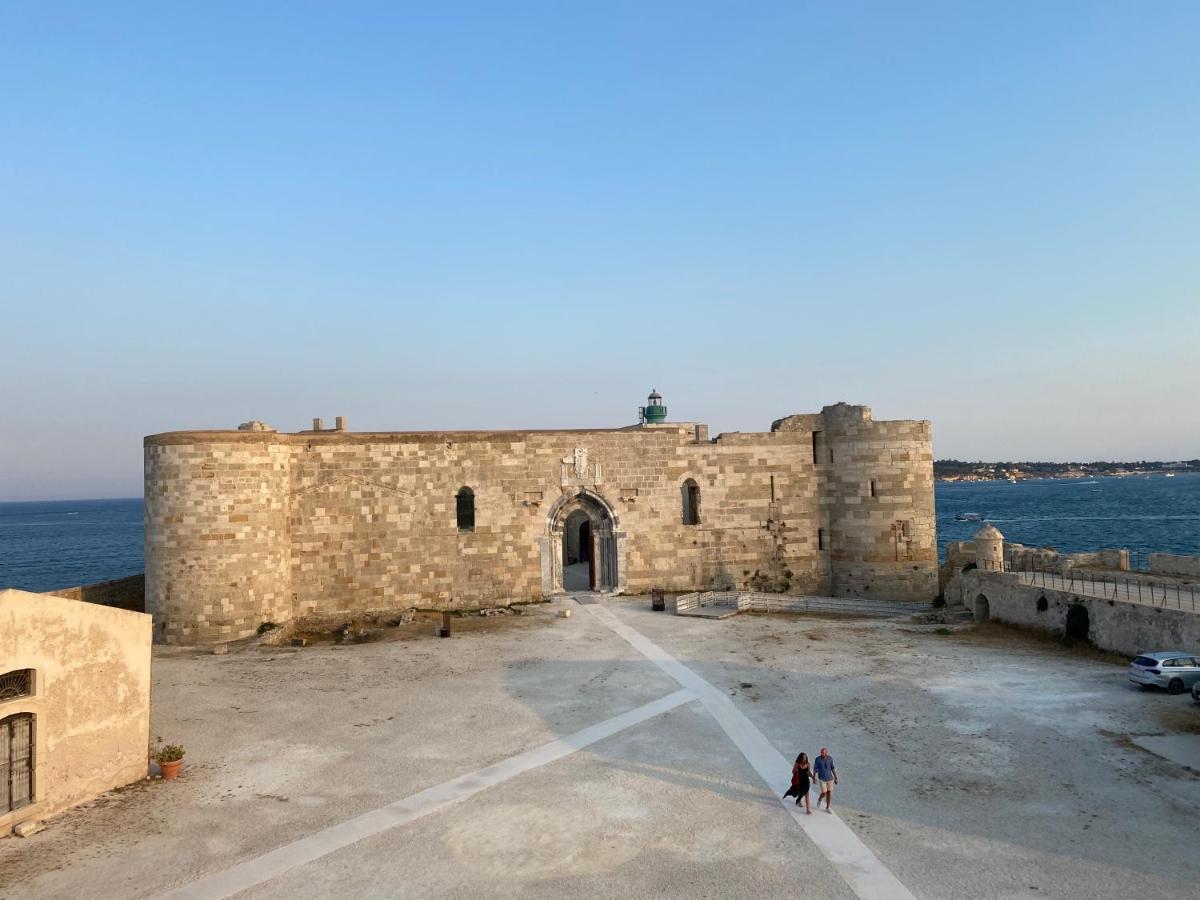 Elegante Appartamento In Palazzo Storico Ortigia Syracuse Extérieur photo